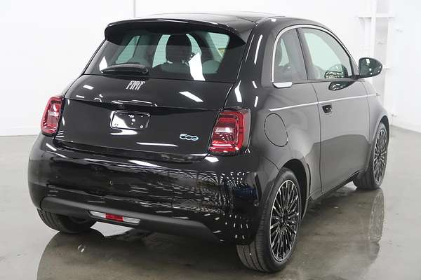 2023 Fiat 500e La Prima