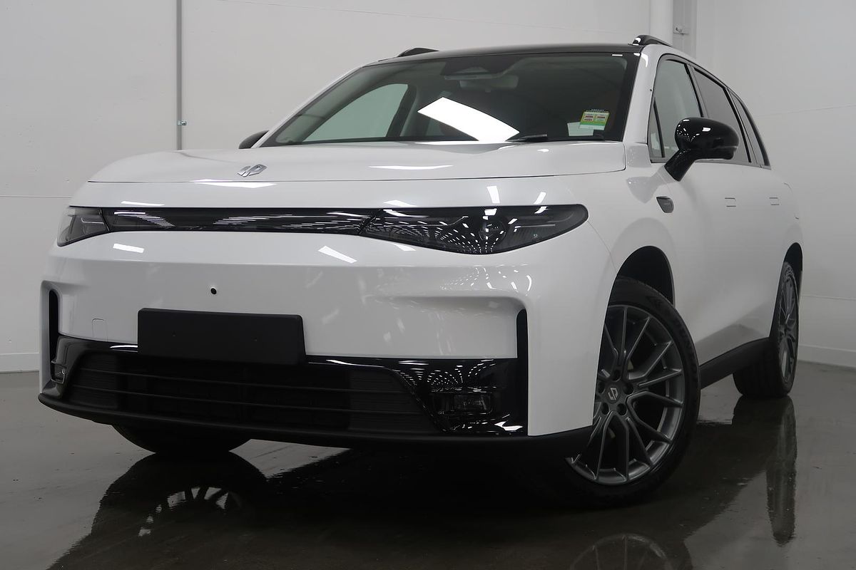 2024 Leapmotor C10 Design B11