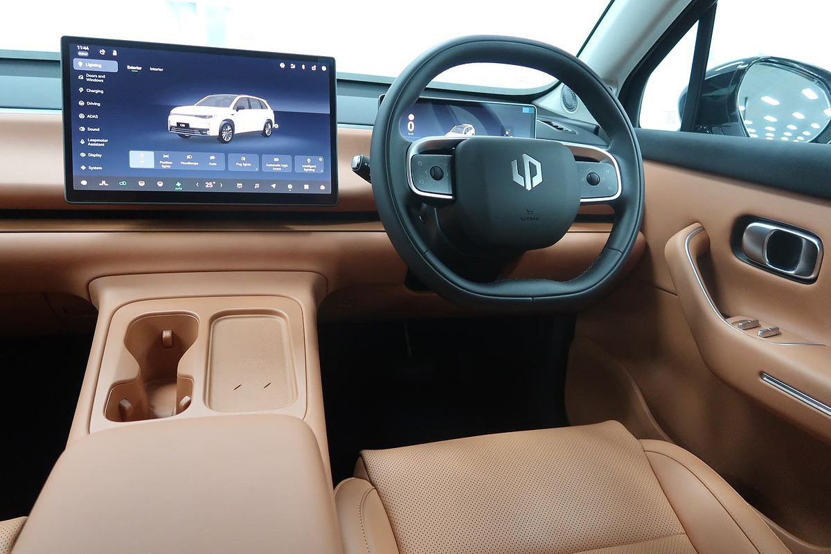 2024 Leapmotor C10 Design B11