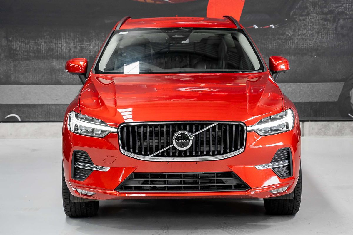 2023 Volvo XC60 Plus B5