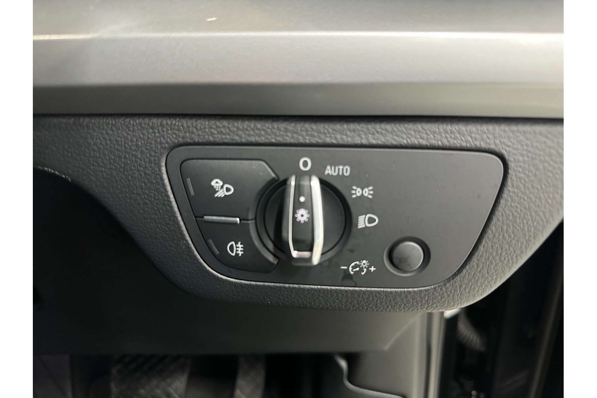 2023 Audi Q5 35 TDI FY