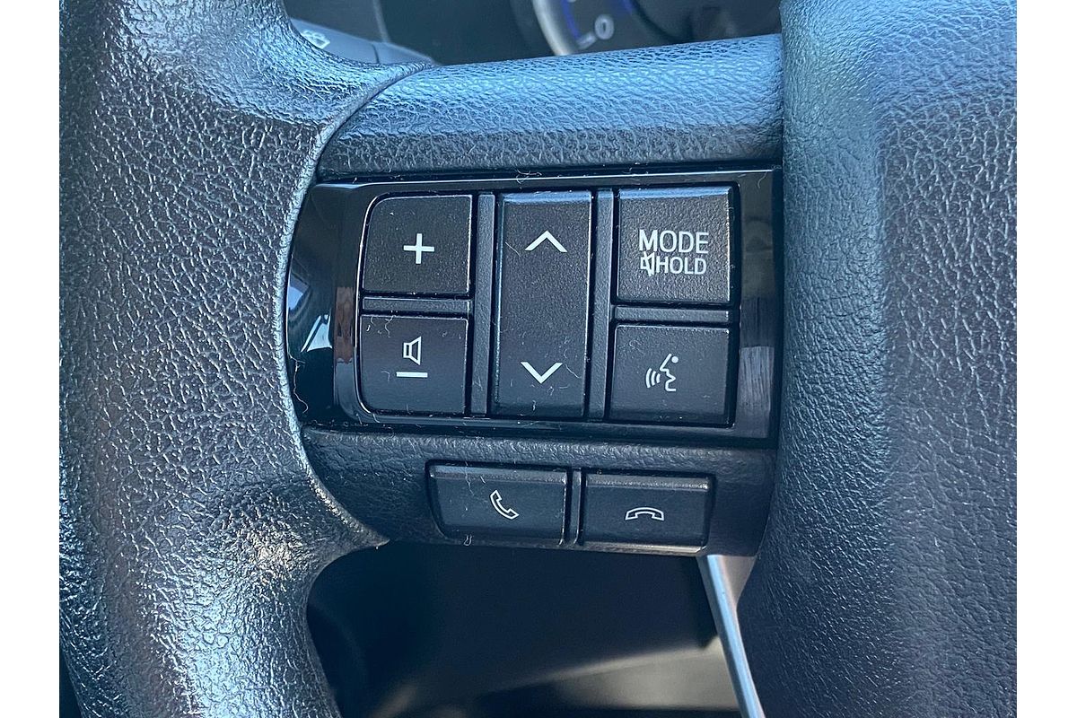 2017 Toyota Hilux SR GUN126R 4X4