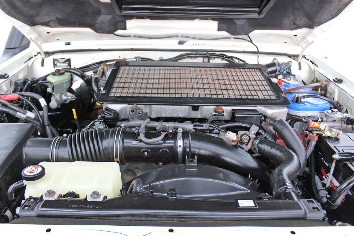 2018 Toyota Landcruiser GXL Troopcarrier VDJ78R