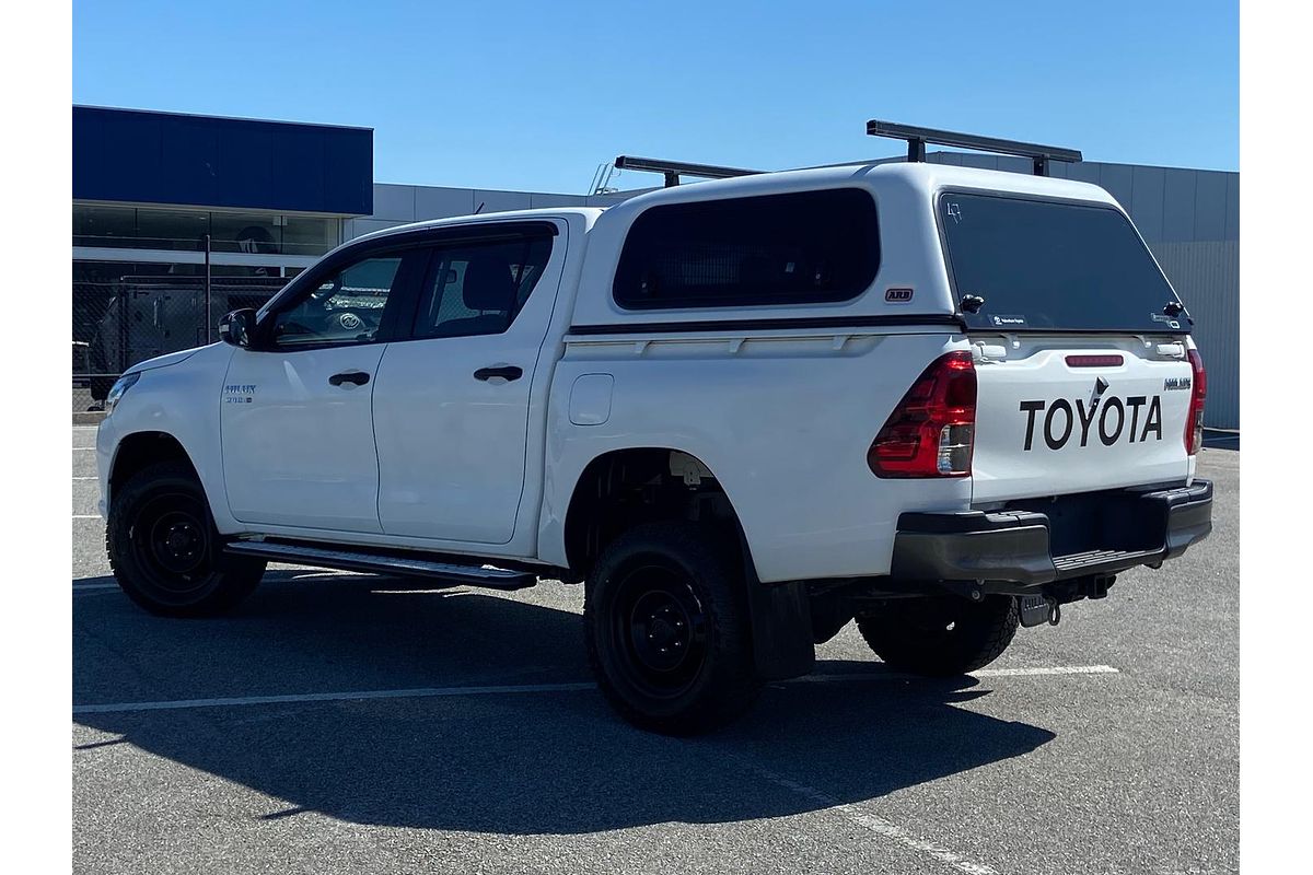 2017 Toyota Hilux SR GUN126R 4X4