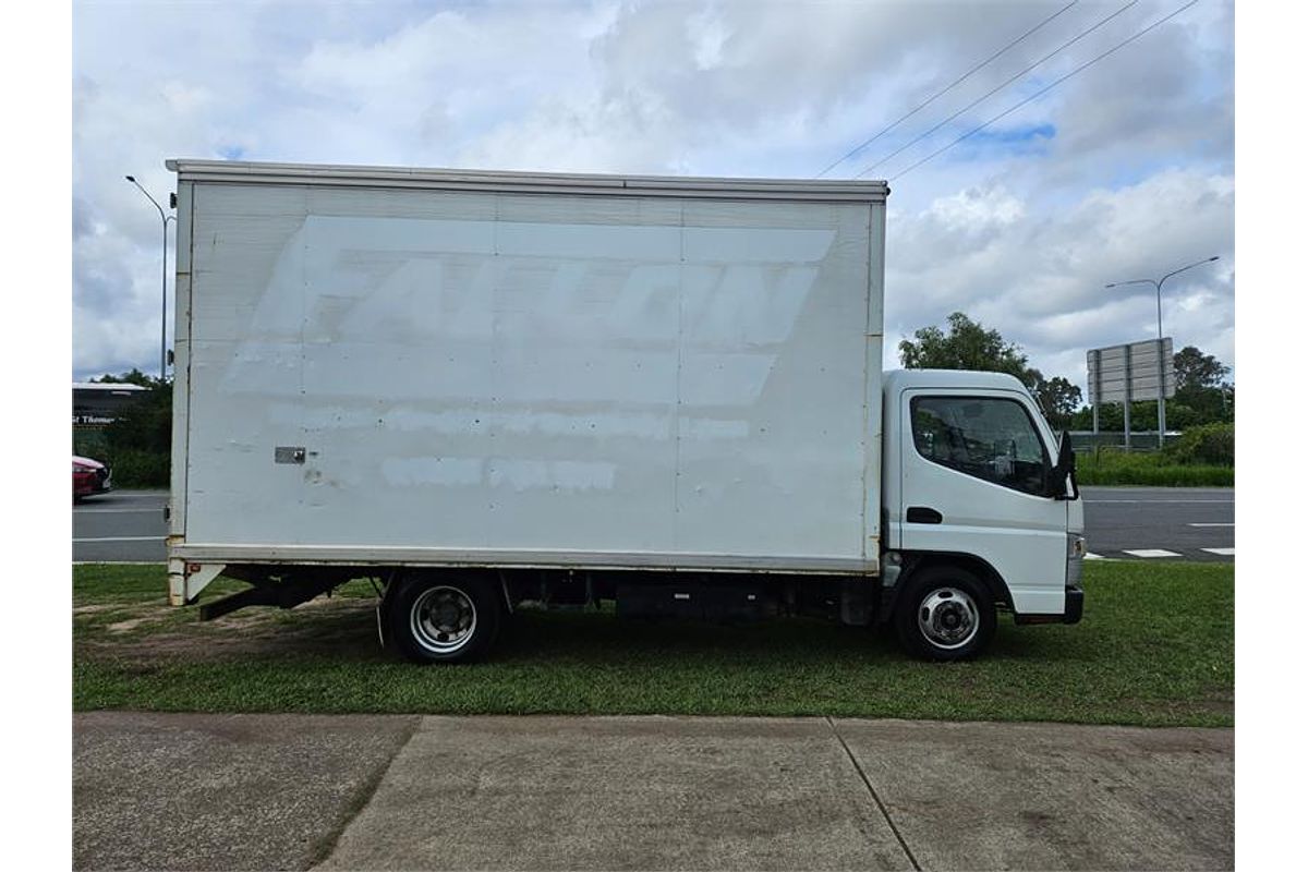 2014 Fuso Canter 7/800