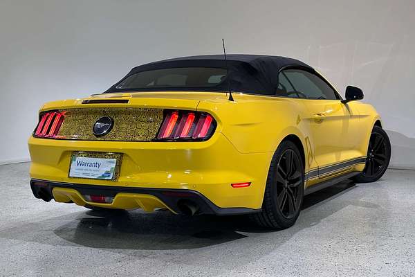 2016 Ford Mustang  FM