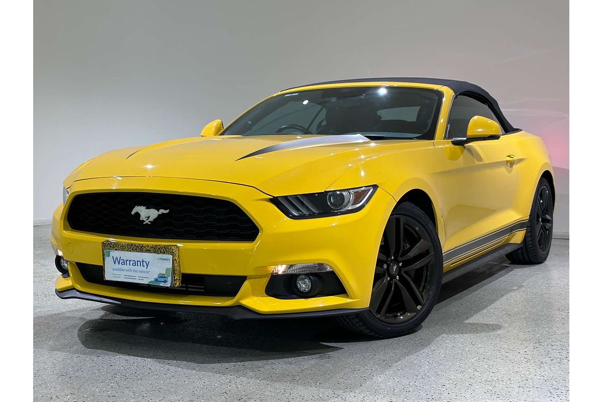 2016 Ford Mustang  FM