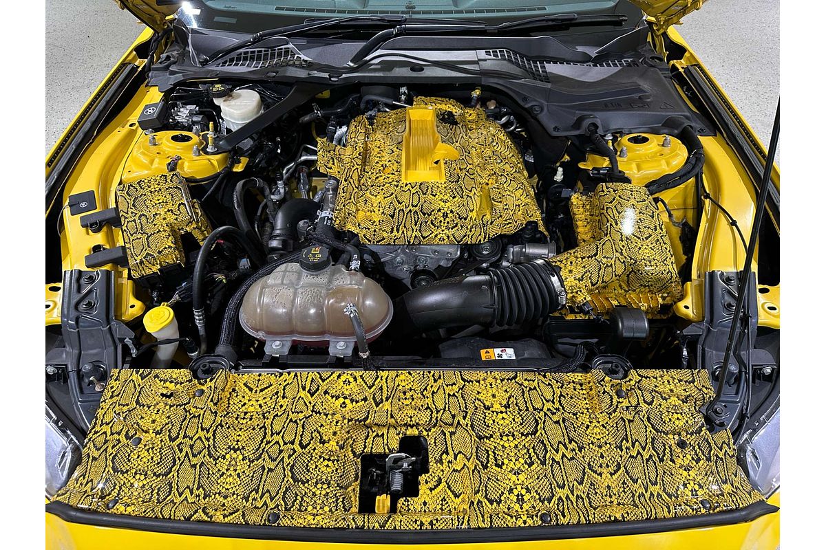 2016 Ford Mustang  FM