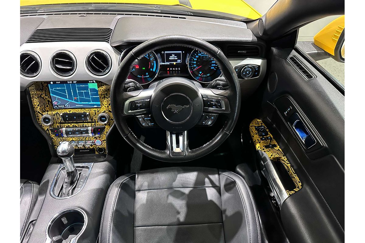 2016 Ford Mustang  FM