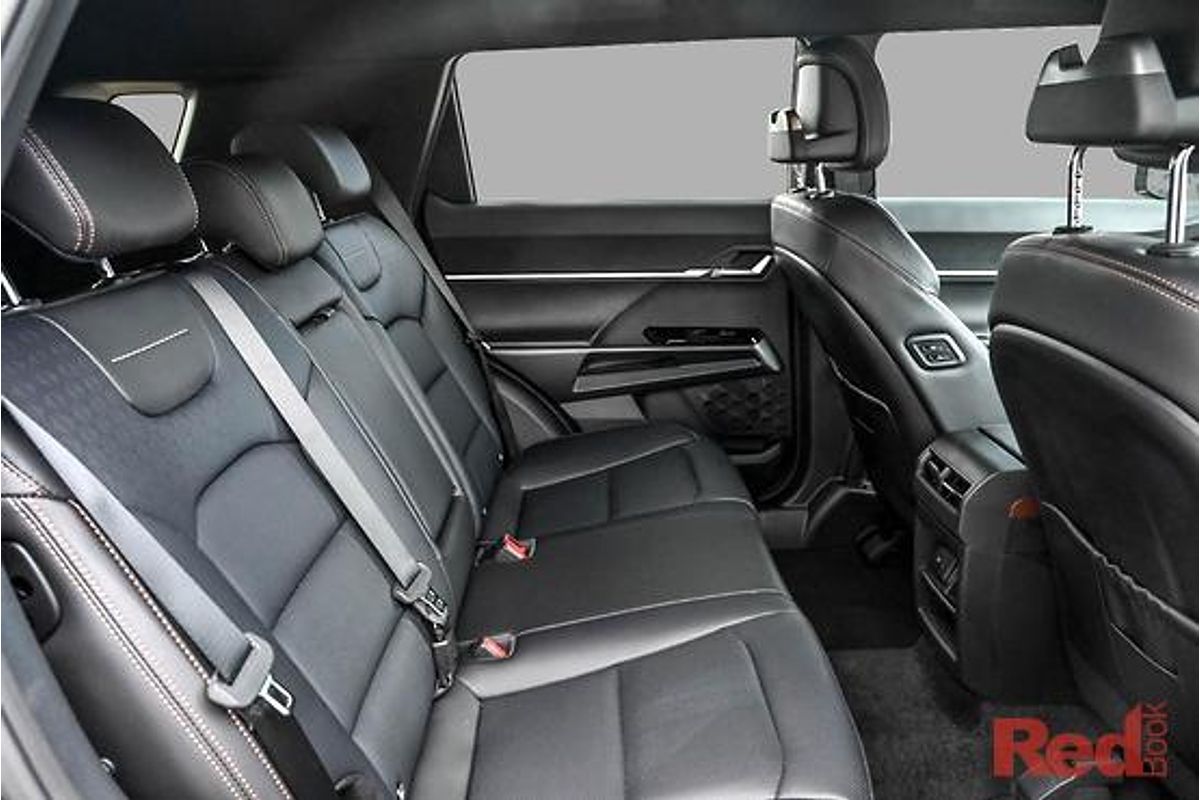 2024 KGM SsangYong Torres Ultimate J116