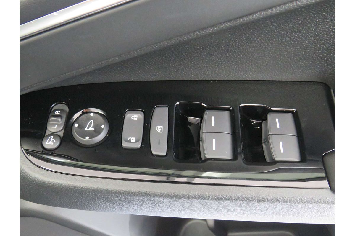 2024 Honda HR-V e:HEV L