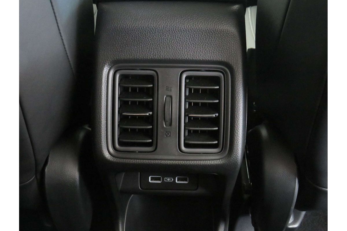 2024 Honda HR-V e:HEV L
