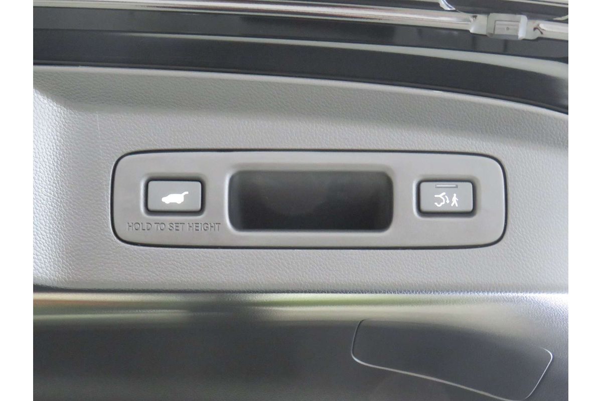 2024 Honda HR-V e:HEV L