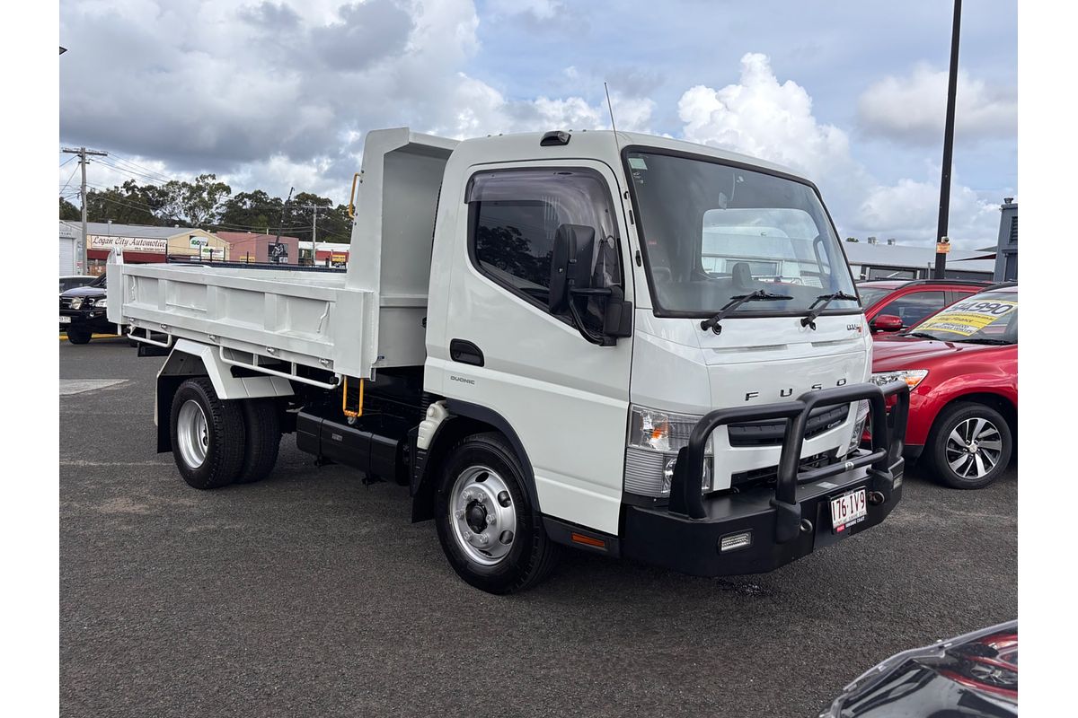 2022 Fuso Canter 815 SWB