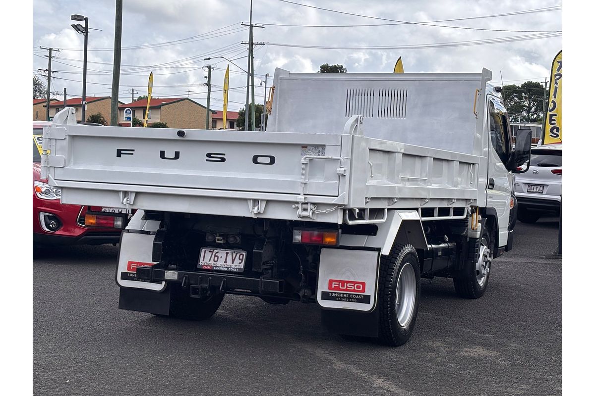 2022 Fuso Canter 815 SWB
