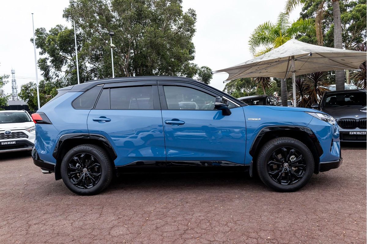 2022 Toyota RAV4 XSE AXAH52R