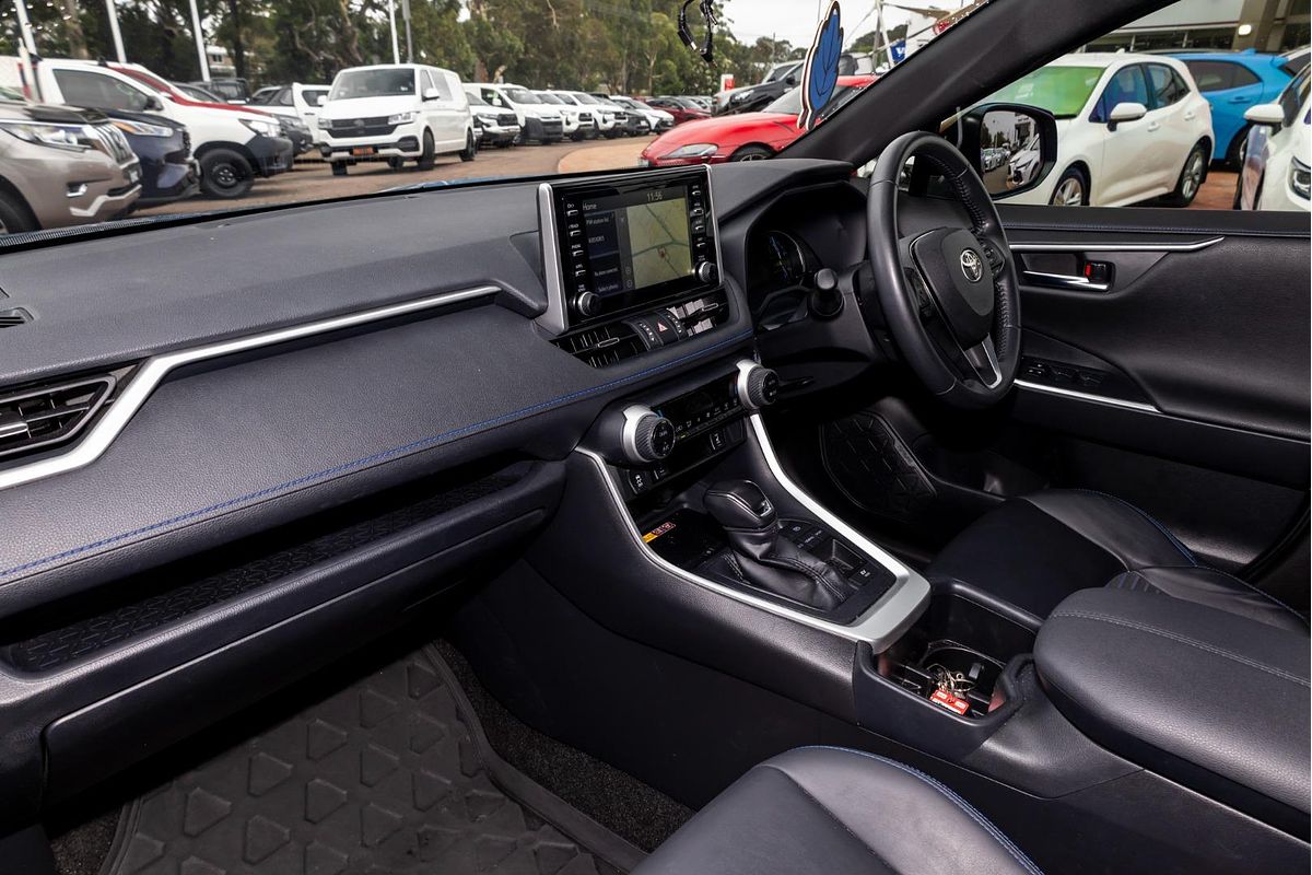2022 Toyota RAV4 XSE AXAH52R