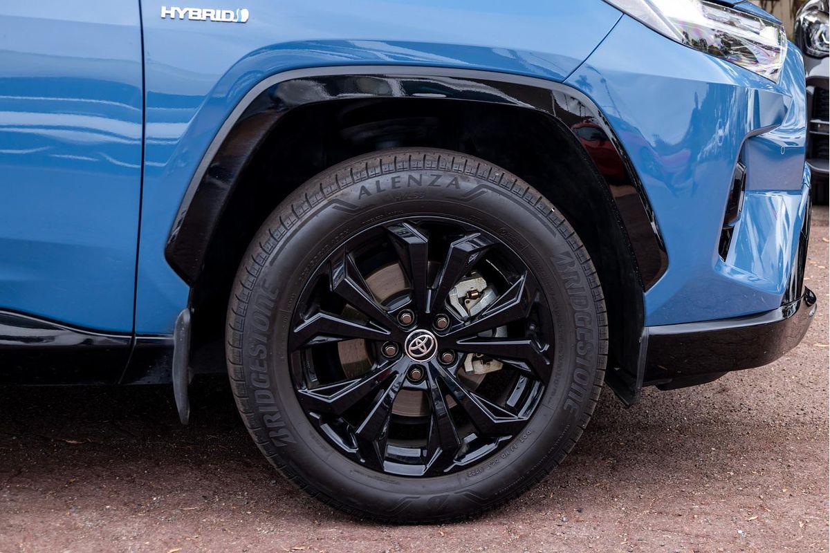 2022 Toyota RAV4 XSE AXAH52R