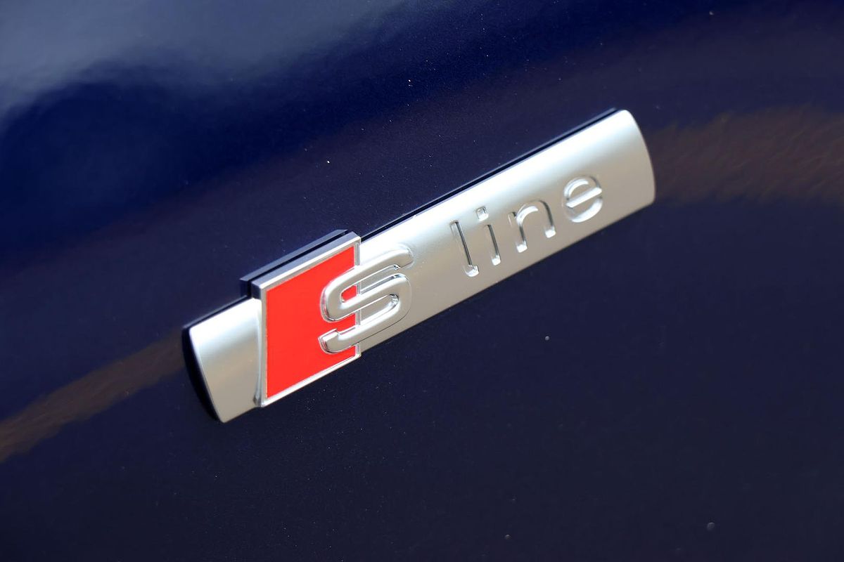 2022 Audi Q2 40 TFSI S line GA