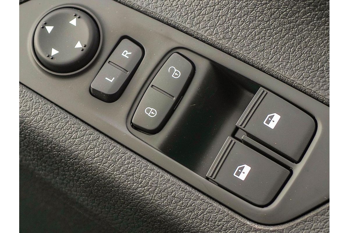 2023 LDV G10 + SV7C