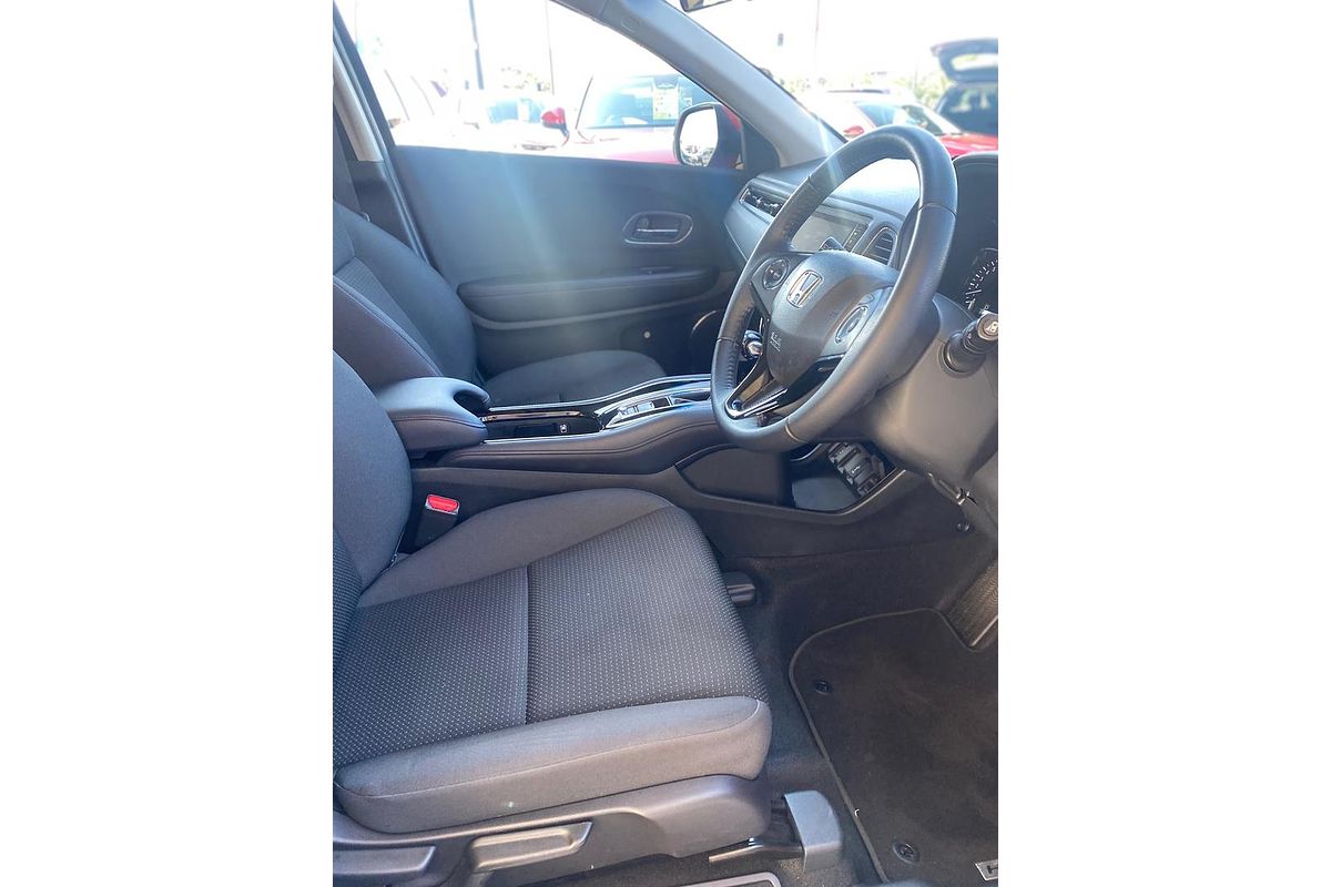 2021 Honda HR-V VTi-S
