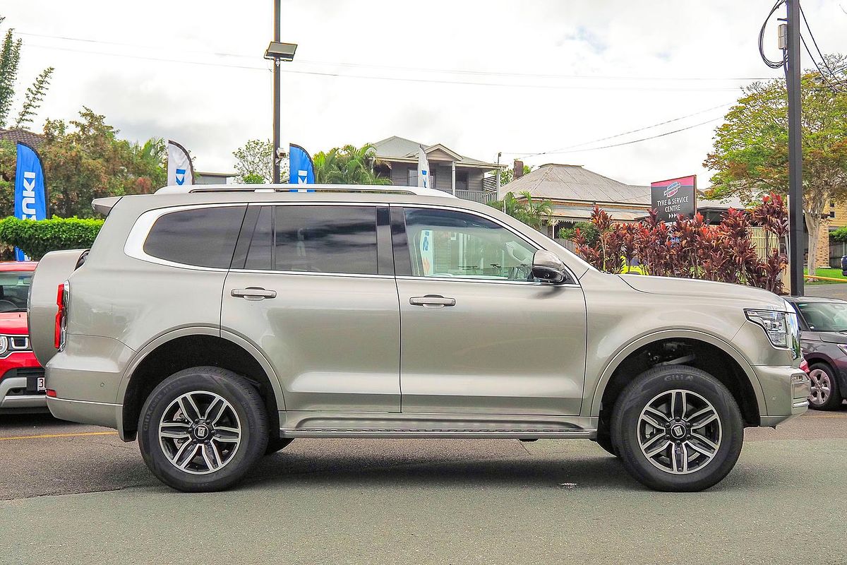 2024 GWM Tank 500 Lux Hybrid P03