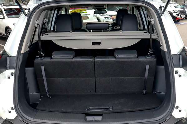 2024 Nissan X-TRAIL ST-L T33