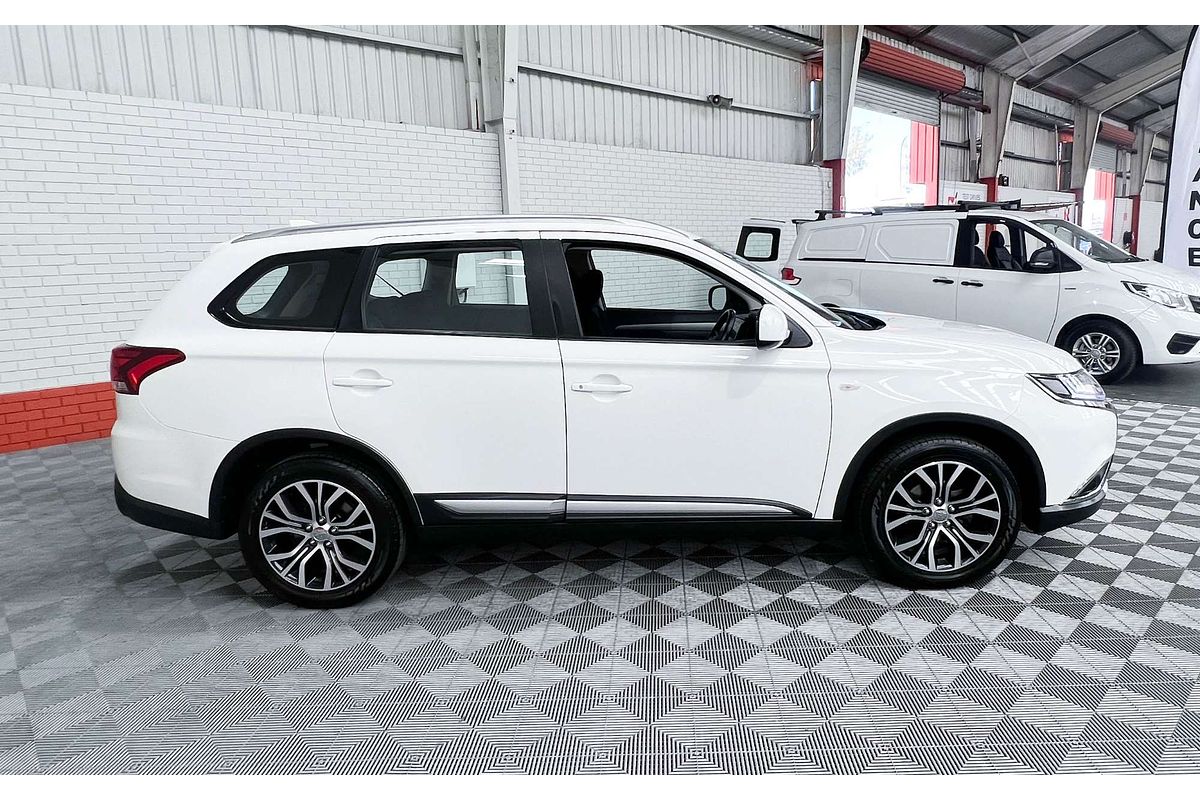 2018 Mitsubishi Outlander ES ZL