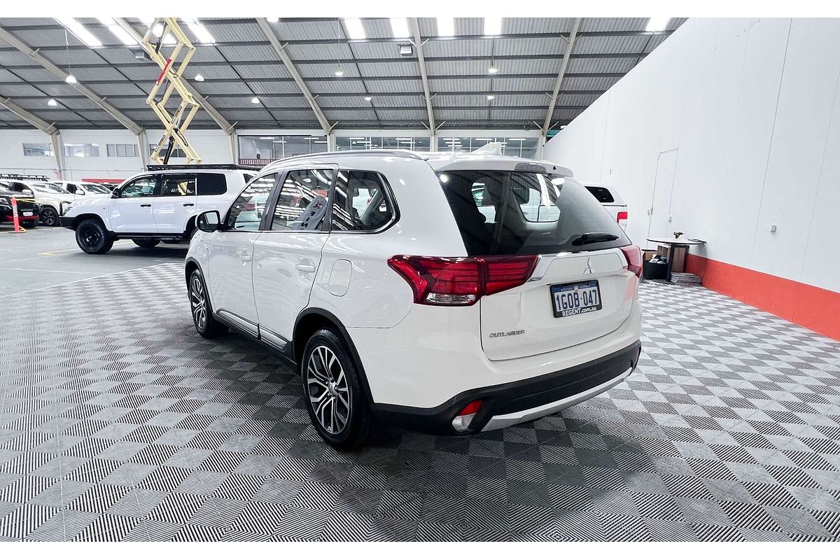 2018 Mitsubishi Outlander ES ZL