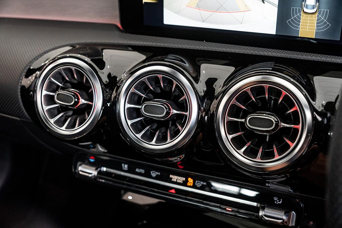 2022 Mercedes-Benz CLA-Class CLA200 C118