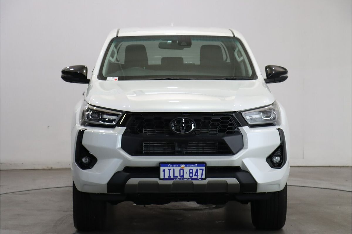 2024 Toyota Hilux SR5 48V GUN126R 4X4