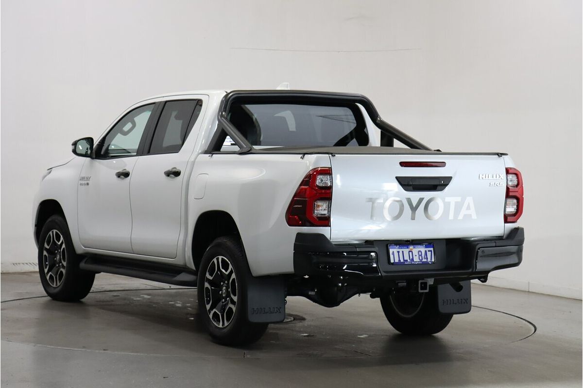 2024 Toyota Hilux SR5 48V GUN126R 4X4