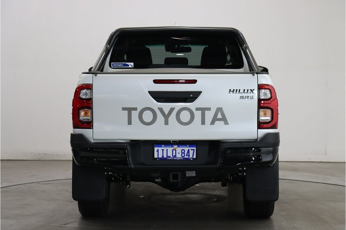 2024 Toyota Hilux SR5 48V GUN126R 4X4