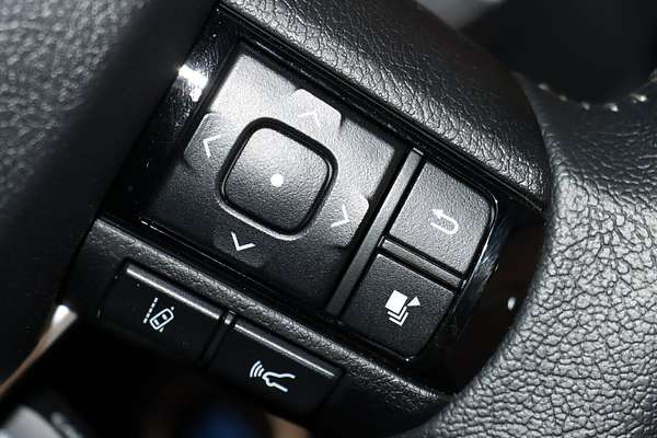 2024 Toyota Hilux SR5 48V GUN126R 4X4