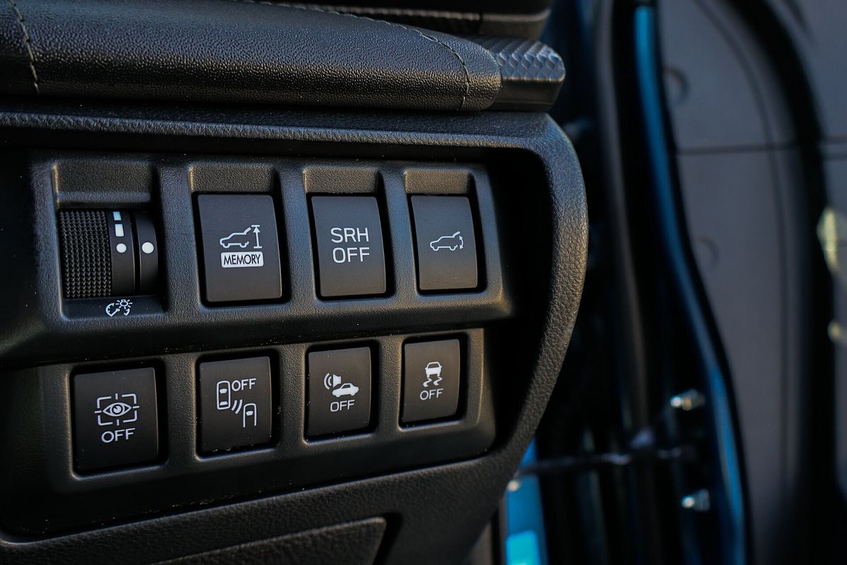 2021 Subaru Forester Hybrid S S5
