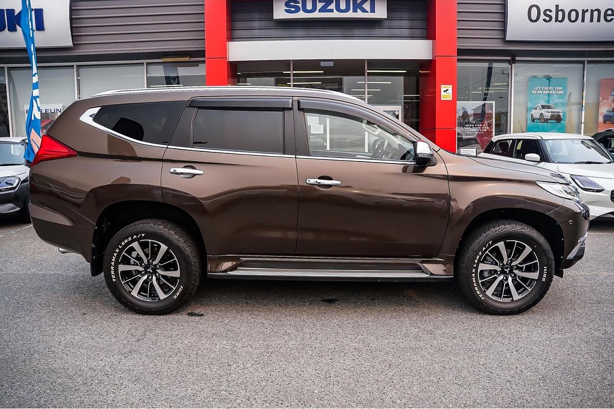 2015 Mitsubishi Pajero Sport Exceed QE