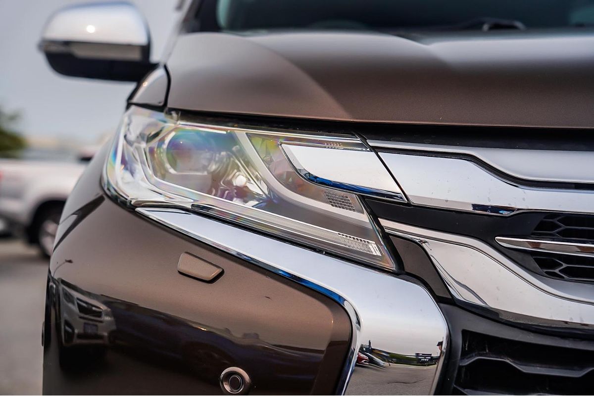 2015 Mitsubishi Pajero Sport Exceed QE