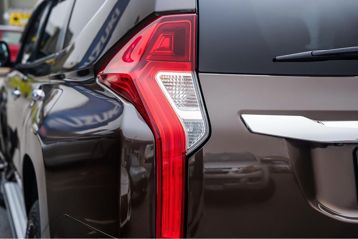 2015 Mitsubishi Pajero Sport Exceed QE