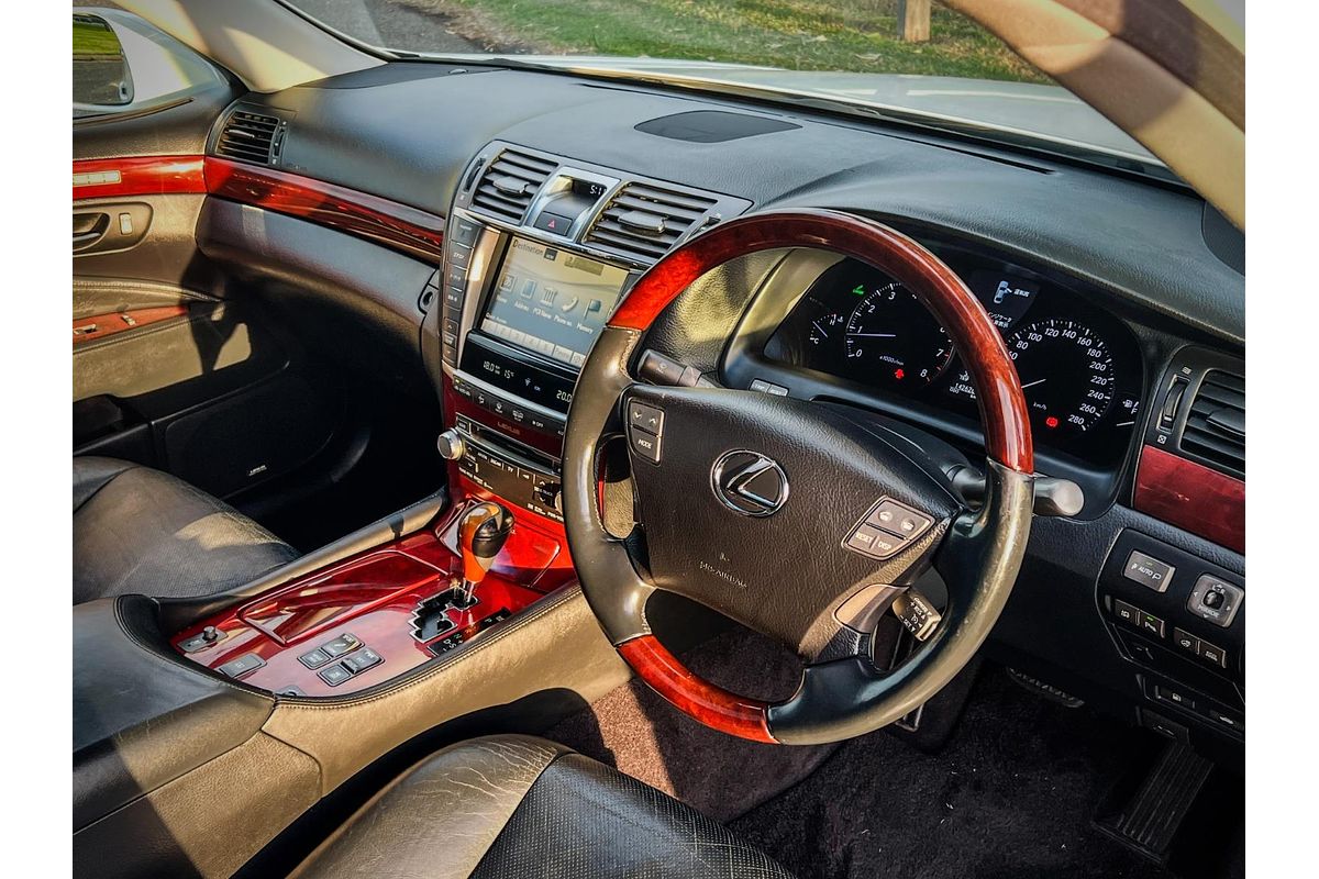 2012 Lexus LS LS460 Sports USF40R