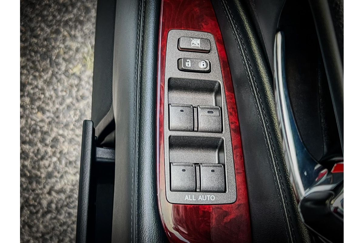 2012 Lexus LS LS460 Sports USF40R