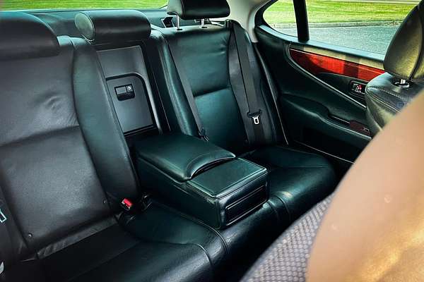 2012 Lexus LS LS460 Sports USF40R
