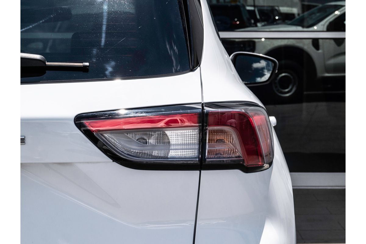 2023 Ford Escape ZH