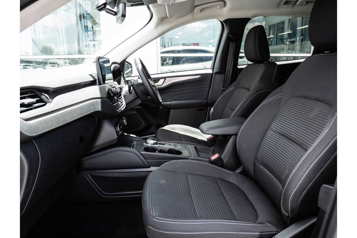2023 Ford Escape ZH