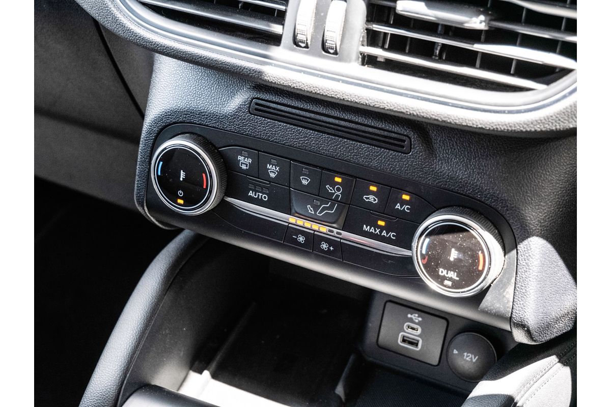 2023 Ford Escape ZH