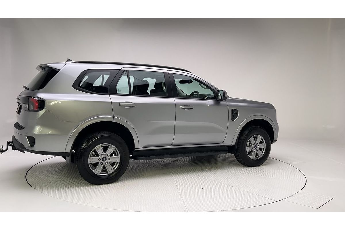 2024 Ford Everest Ambiente 2.0L