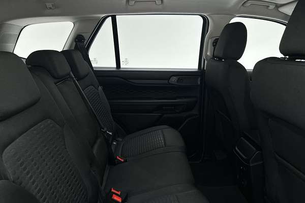 2024 Ford Everest Ambiente 2.0L