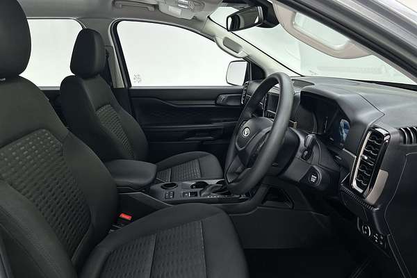 2024 Ford Everest Ambiente 2.0L