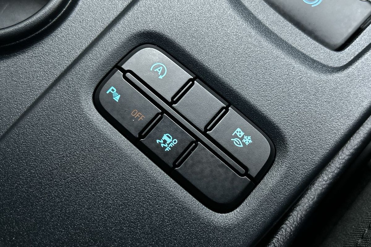 2024 Ford Everest Ambiente 2.0L