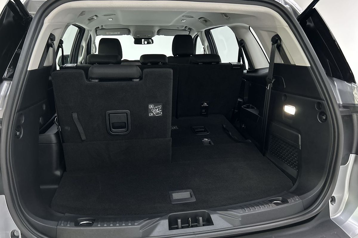 2024 Ford Everest Ambiente 2.0L