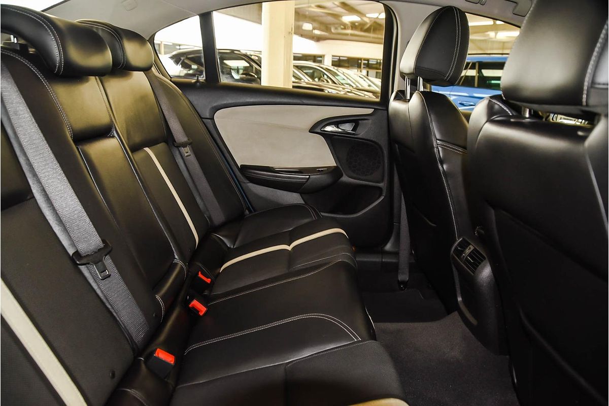 2013 Holden Calais V VF